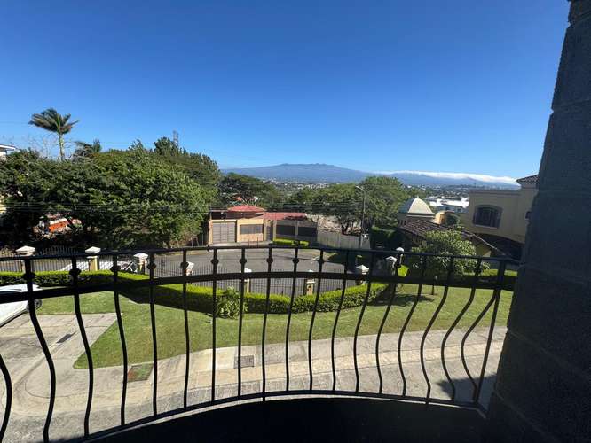 Alquiler de preciosa casa en Condominio en Guachipelín - Imagen 9
