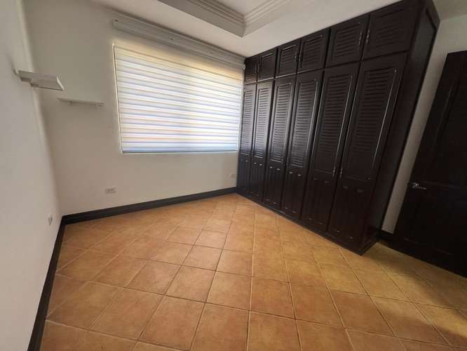 Alquiler de preciosa casa en Condominio en Guachipelín - Imagen 11