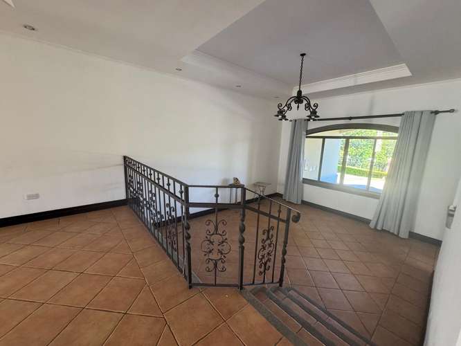 Alquiler de preciosa casa en Condominio en Guachipelín - Imagen 13