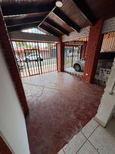 Propiedad de inversión en Santo Domingo Heredia | 2 viviendas alquiladas.  - Imagen 2