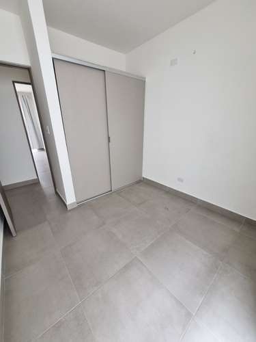 ALQUILER EN CONDOMINIO VISTAS SANTA ANA. 2 nvls 2 hbts 1,5 bns. - Imagen 7