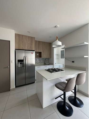 Casa de 2 habitaciones en alquiler en Vistas de Santa Ana, cerca de Fresh Market Río Oro - Imagen 3
