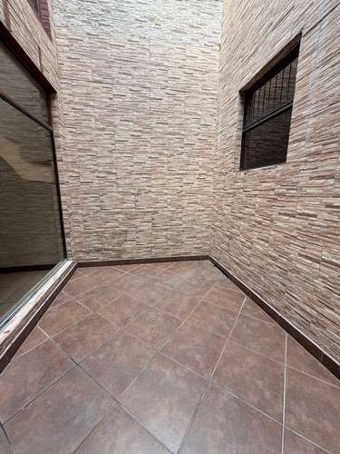 ¡Precio Actualizado! Espectacular y Amplia Casa con Balcón y Zona Verde en Exclusiva Zona de Curridabat . - Imagen 10