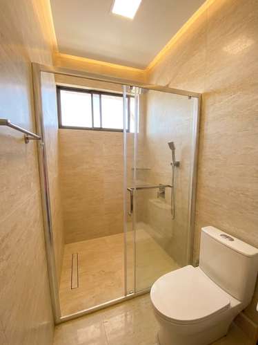 Escazú Se Alquila cómoda casa en Condominio 2 HAB $1300 - Imagen 6