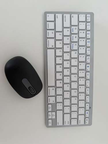 Tablet A16 Apple con accesorios  - Imagen 7