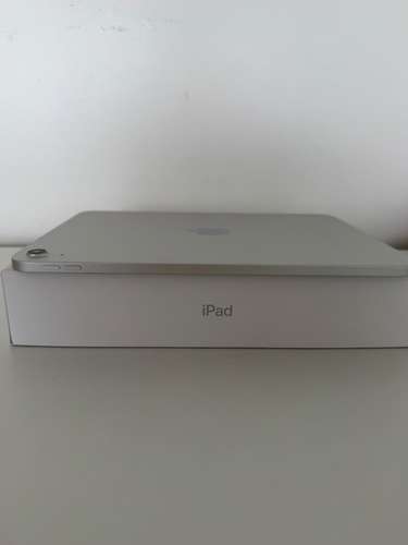 Tablet A16 Apple con accesorios  - Imagen 4