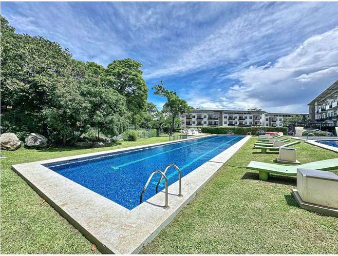 Beautiful Furnished Condo in River Park Green Views - Imagen 19