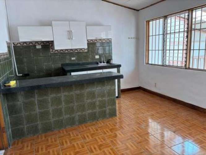 BARRIO ESCALANTE LINDO APARTAMENTO - Imagen 7
