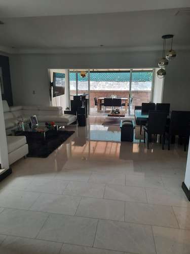 CASA MODERNA DE LUJO EN ALQUILER | CONDOMINIO PUERTA DE HIERRO, SANTA ANA - Imagen 17