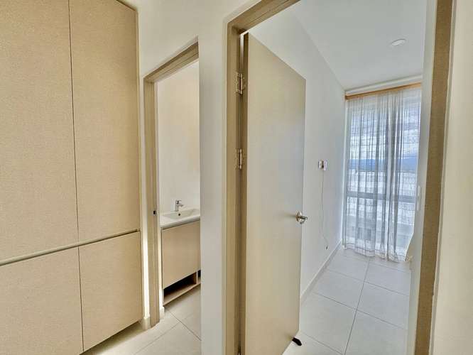 ALQUILER DE CASA EN CONDOMINIO EN RIO ORO DE SANTA ANA 2 HABITACIONES  - Imagen 5