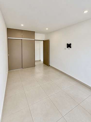 ALQUILER DE CASA EN CONDOMINIO EN RIO ORO DE SANTA ANA 2 HABITACIONES  - Imagen 7