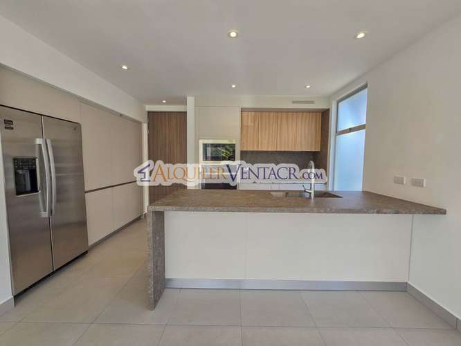 Lindora Santa Ana! Lujoso apartamento x Valle del Sol  - Imagen 13