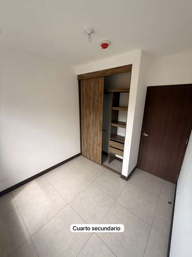 *SE ALQUILA APARTAMENTO-CONDOMINIO RIORO- SANTA ANA* - Imagen 5