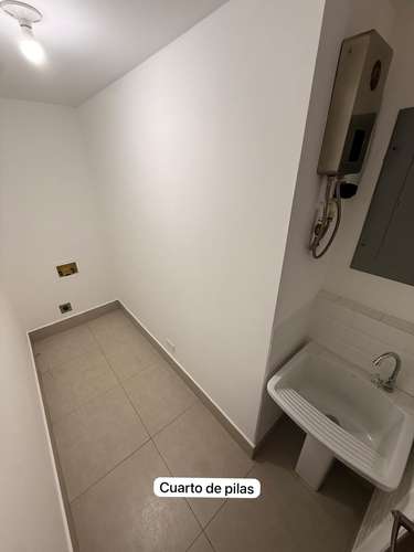 *SE ALQUILA APARTAMENTO-CONDOMINIO RIORO- SANTA ANA* - Imagen 6