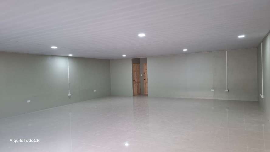 Local Ofi-Bodega en el Occidente de Alta Exposición - Imagen 2