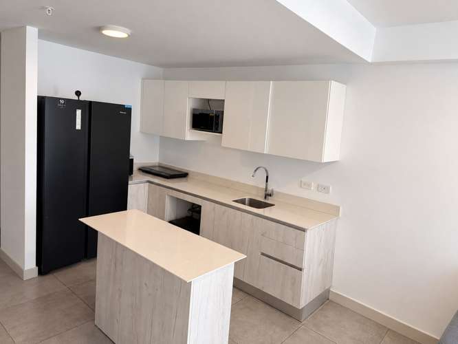 Alquiler Apartamento Amueblado en Núcleo Sabana | 1 Habitación, Balcón y Parqueo