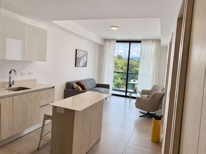 Alquiler Apartamento Amueblado en Núcleo Sabana | 1 Habitación, Balcón y Parqueo