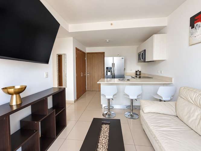 HERMOSO APARTAMENTO AMUEBLADO EN PENTHOUSE EN RIVERA BAMBU CON SERVICIOS INCLUIDOS!