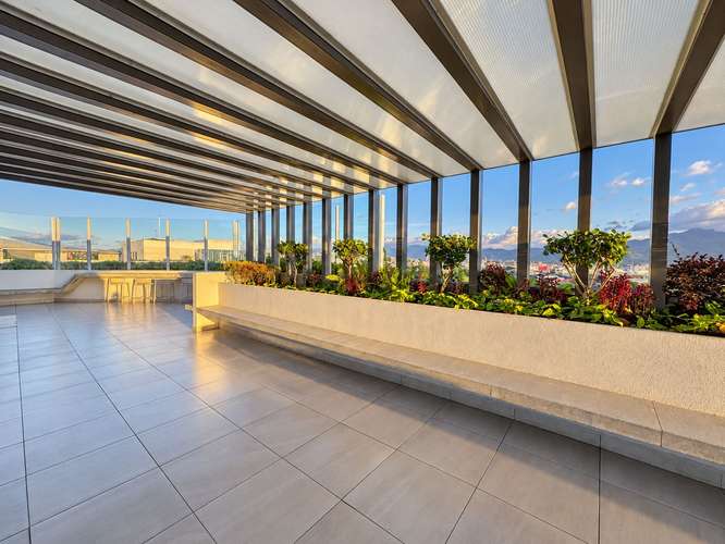 HERMOSO APARTAMENTO AMUEBLADO EN PENTHOUSE EN RIVERA BAMBU CON SERVICIOS INCLUIDOS!