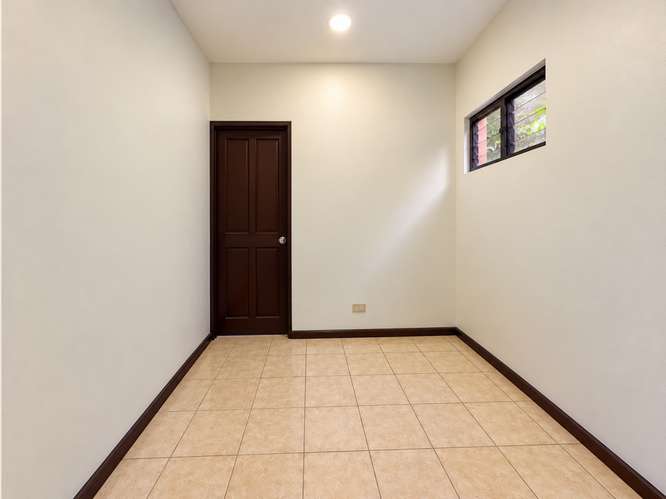 Casa en Brasil de Mora - Imagen 7