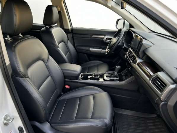 Mitsubishi SPORT 2025