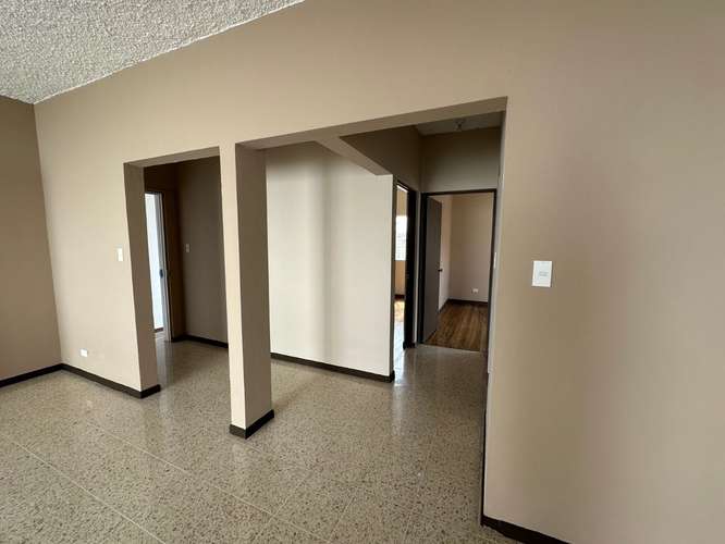 Se alquila Apt en La Guaria de Moravia | 2 hab | Seguridad 24-7 - Imagen 4