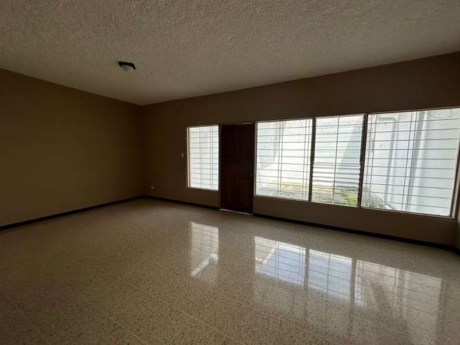 Se alquila Apt en Moravia | 2 hab | Seguridad 24-7