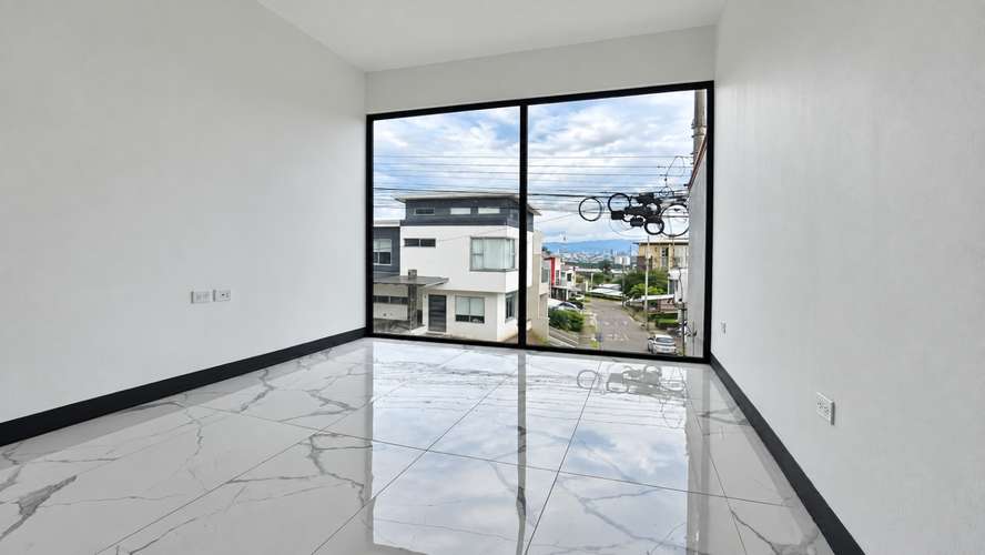 ALQUILER DE APARTAMENTO EN HEREDIA CONDOMINIO TERRAFE  - Imagen 9