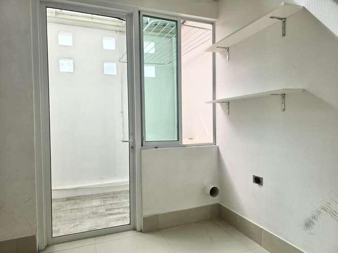 Venta de Apartamento en Santa Ana - 2 habitaciones - Mezanine - Terraza - Fácil acceso - Imagen 8