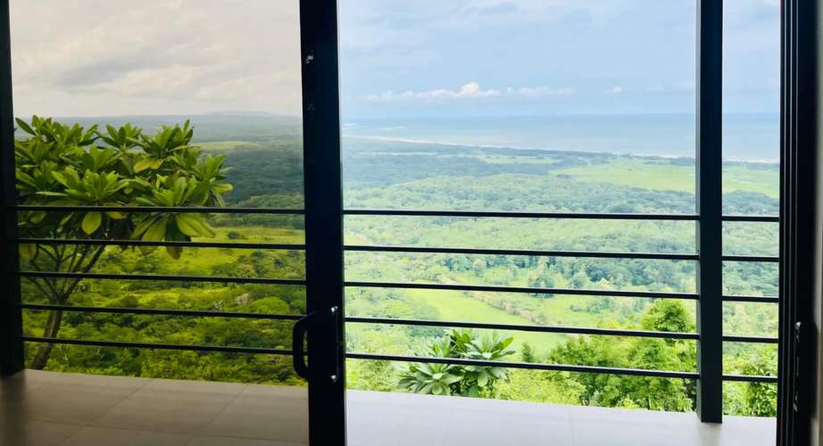 Casa moderna con vista al mar y montaña en Bejuco, Nandayure - Imagen 9