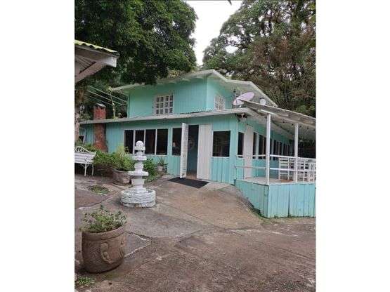 Gran oportunidad de venta HOSTEL en las montañas de Santa Ana