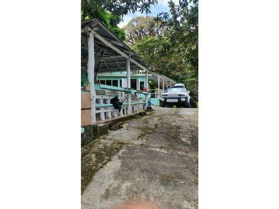 Gran oportunidad de venta HOSTEL en las montañas de Santa Ana