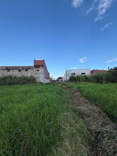 DUEÑO VENDE propiedad muy céntrica en San Rafael Abajo de Desamparados de 3072m2, frente calle principal.  - Imagen 3