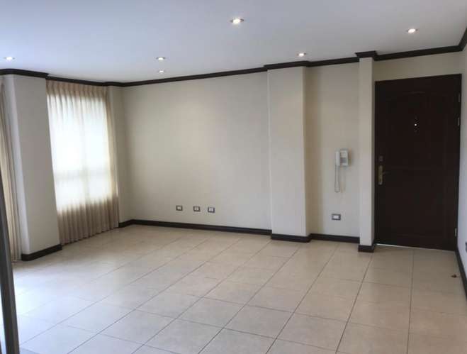Se Alquila - Hermoso Apartamento  - Imagen 4