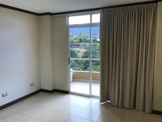 Se Alquila - Hermoso Apartamento  - Imagen 6