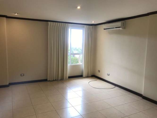 Se Alquila - Hermoso Apartamento  - Imagen 7