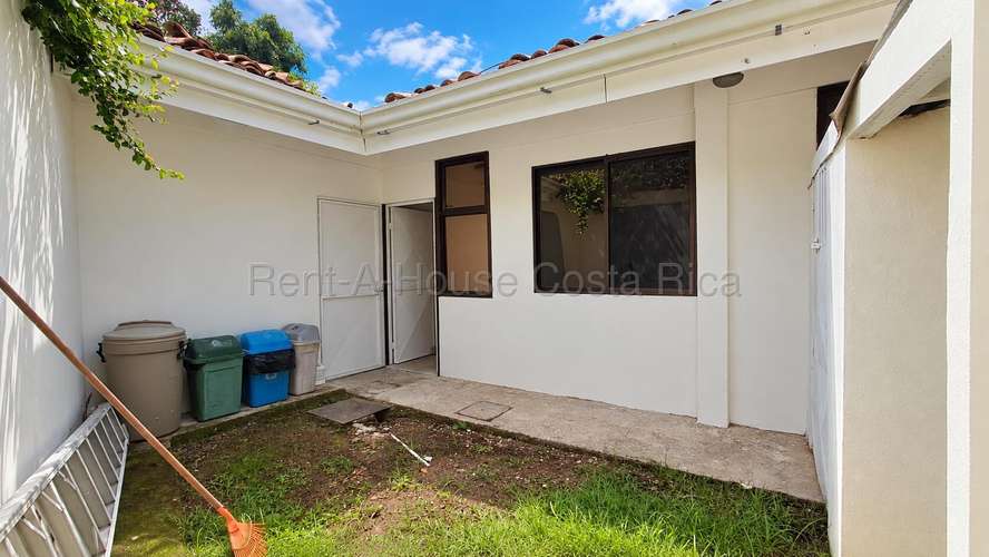 CASA EXCLUSIVA VENTA EN POZOS DE SANTA ANA EN CONDOMINIO  - Imagen 13
