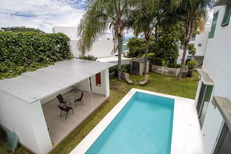 EXCLUSIVE LUXURY RESIDENCE IN DALUZ - Imagen 13