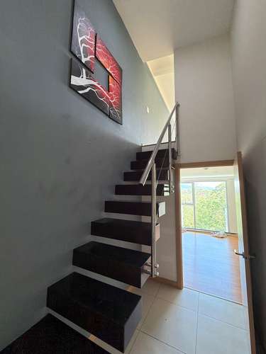 SE ALQUILA hermoso apartamento tipo loft en Torres de Heredia, se renta así cómo está en las fotos - Imagen 11