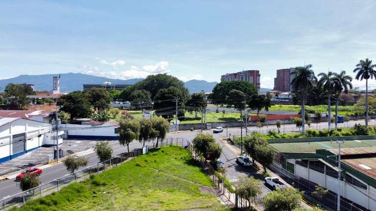 Venta Propiedad comercial cerca de la Sabana San Jose Costa Rica