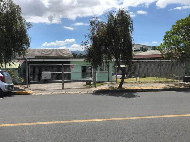 Venta Propiedad comercial cerca de la Sabana San Jose Costa Rica