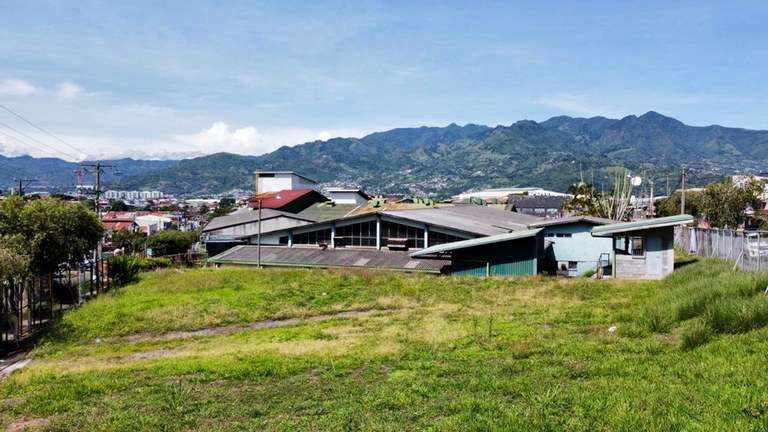Venta Propiedad comercial cerca de la Sabana San Jose Costa Rica
