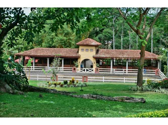 Hacienda de Lujo en La Garita - Imagen 5