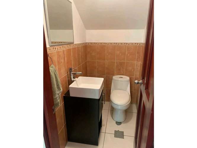Hermosa Casa en Condominio