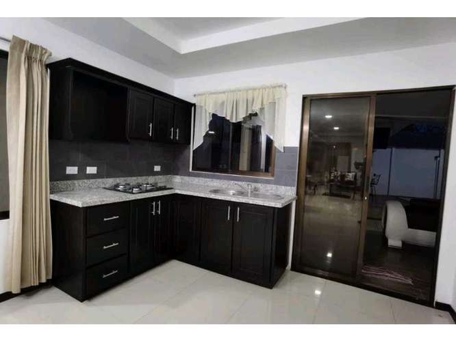 Hermosa Casa en La Fortuna - Imagen 9