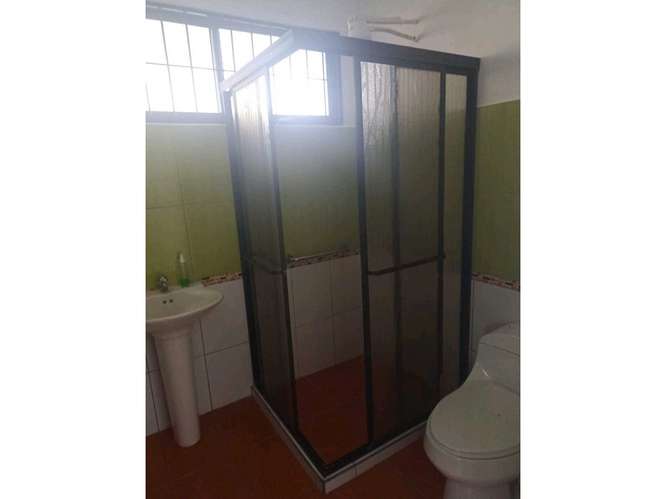Hermosa Casa en La Ritade Guápiles - Imagen 9