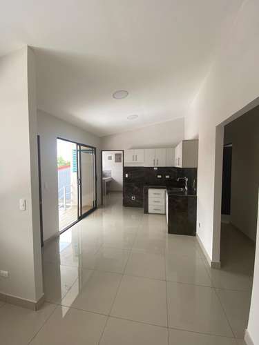 Alquiler apartamento en San Isidro a 1 km del Fresh Market, con 2 habitaciones, cochera, incluye agua e internet. - Imagen 9
