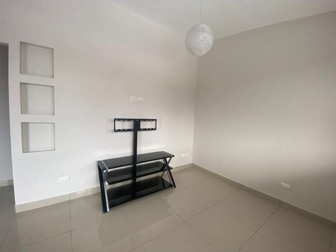 Alquiler apartamento en San Isidro a 1 km del Fresh Market, con 2 habitaciones, cochera, incluye agua e internet. - Imagen 20