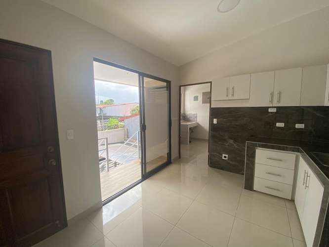 Alquiler apartamento en San Isidro a 1 km del Fresh Market, con 2 habitaciones, cochera, incluye agua e internet. - Imagen 14