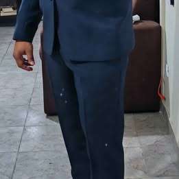 Traje Formal para Hombre Gris Oscuro – Talla L / Pantalón 34 – Como Nuevo
